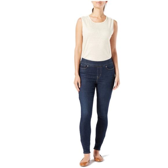 NWT Levi Strauss Signature Totally Shaping Pull On Skinny Jeans Dark Wash Sz 4 - Picture 3 of 14